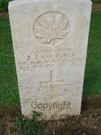 Coriano Ridge War Cemetery - Van Poele, Petrus Jacobus